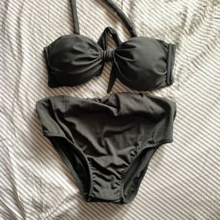 (Category: ) located in . Submitted by nyadi (Listing ID 1240118047, Image 1). Description: .