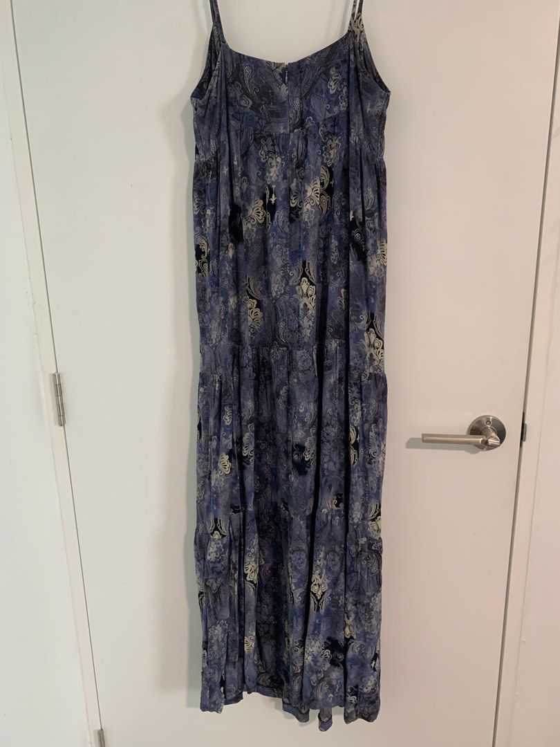 Blue Damask Print Maxi Dress, Women's Fashion, Dresses & Sets, Dresses