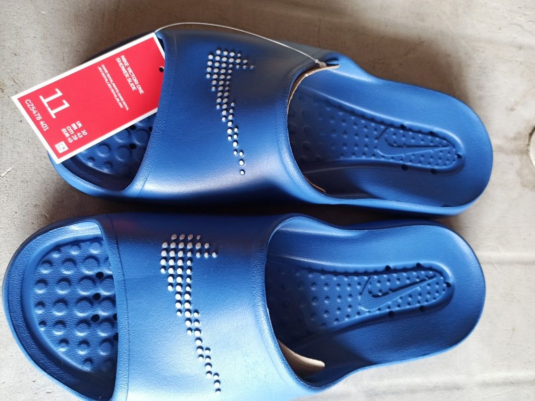Nike slides size 11 discount