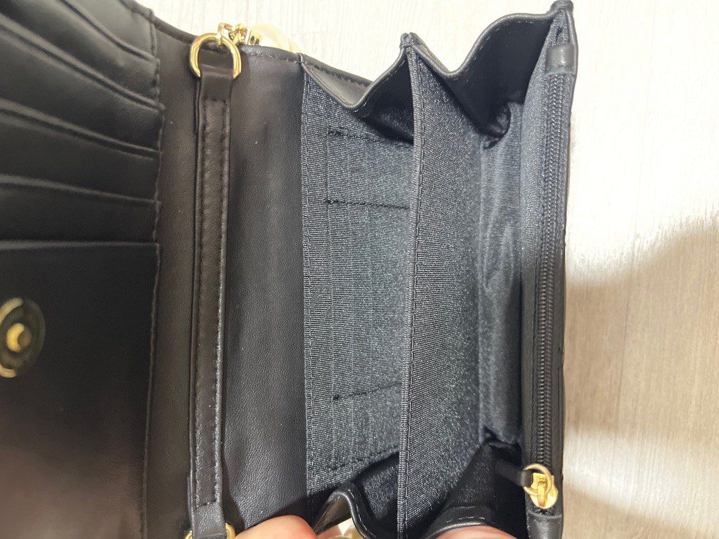 BRAND NEW PEARL CHAIN STRAP WALLET HANDPHONE BAG Women s