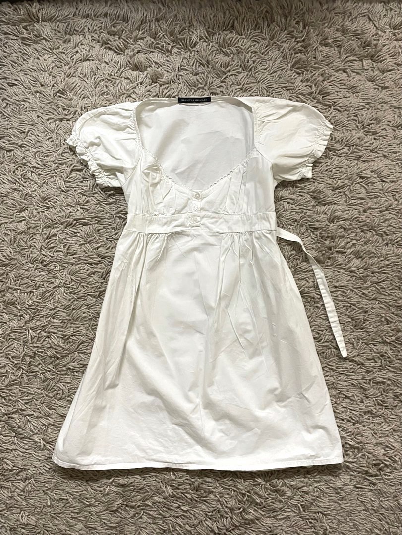 ✧ Brandy Melville Blair Dress in White, Women's Fashion, Dresses & Sets,  Dresses on Carousell