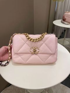 Chanel Sac Rabat Pink JUMBO ( DISCOUNT SALE), Women's Fashion, Bags &  Wallets, Tote Bags on Carousell