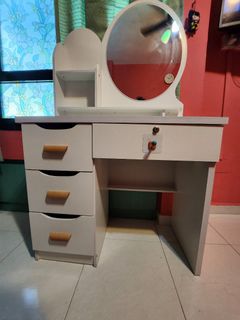 (Category: ) located in . Submitted by style8888 (Listing ID 1240112209, Image 1). Description: .