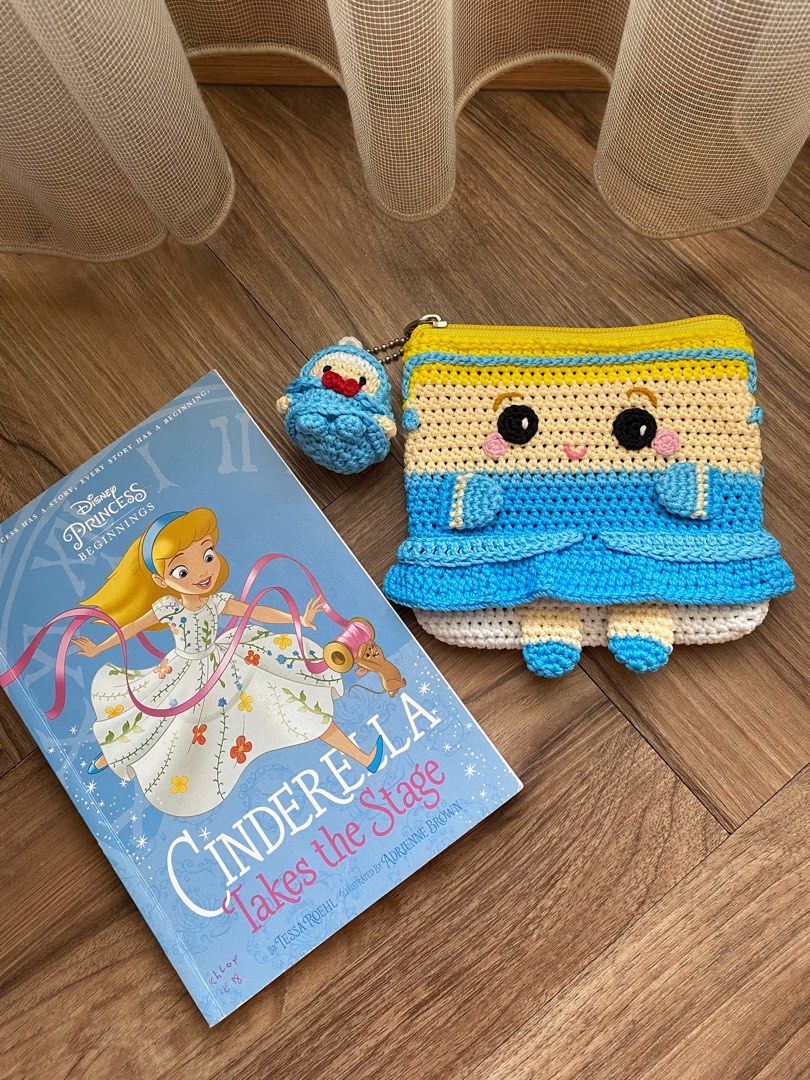 Cinderella Mini Pouch Hobbies Toys Books Magazines