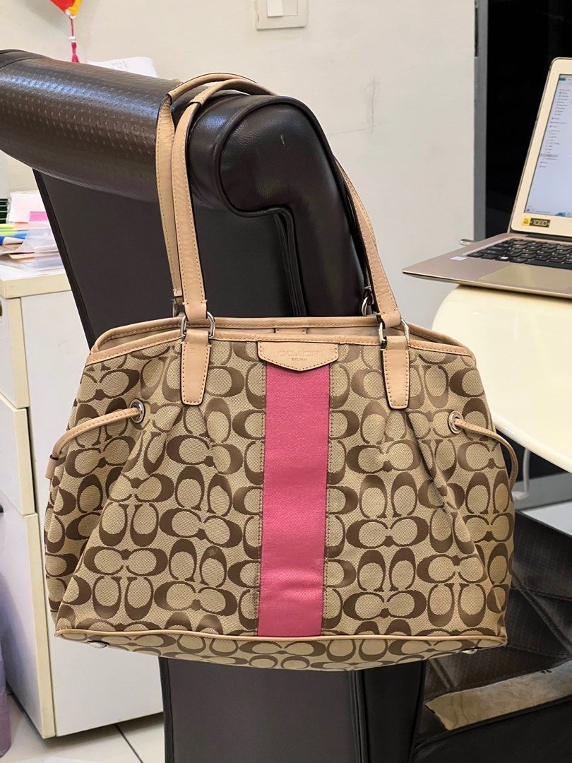 Tan best sale coach bag