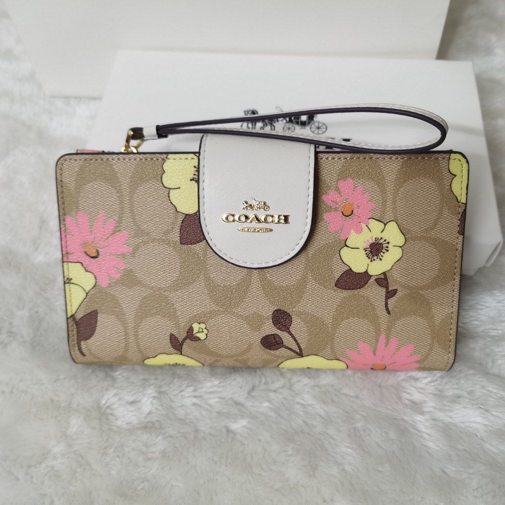 Coach Women's Floral Wallet, Women's Fashion, Bags Wallets