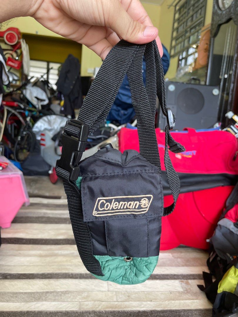Coleman sling hotsell bag