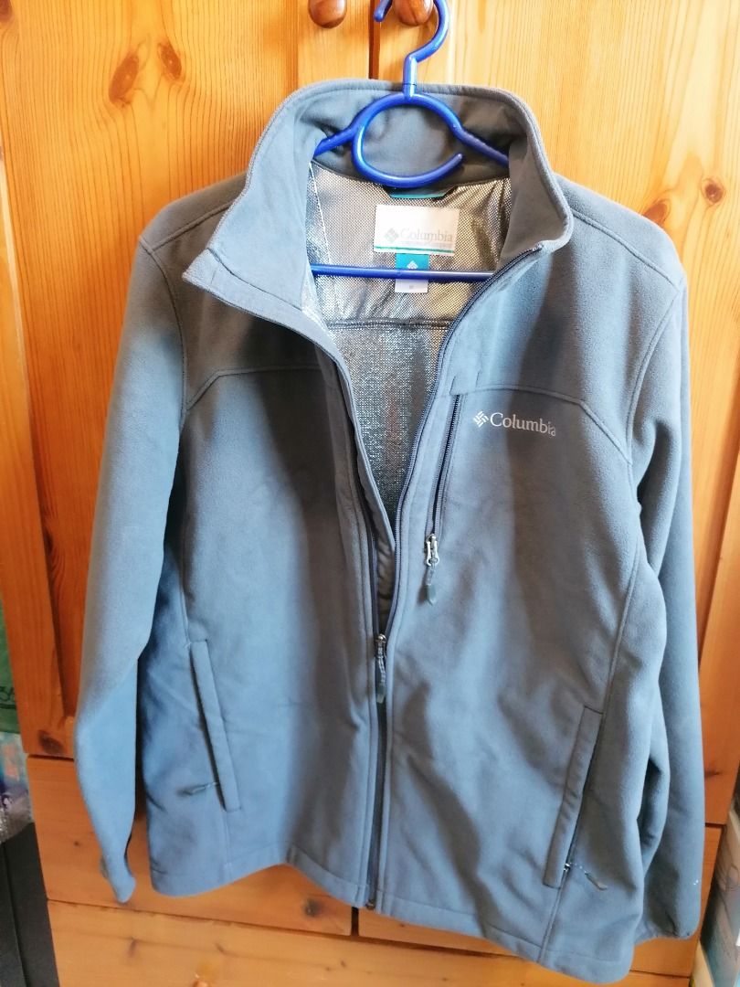 COLUMBIA Wind Protector Jacket Size M Carousell