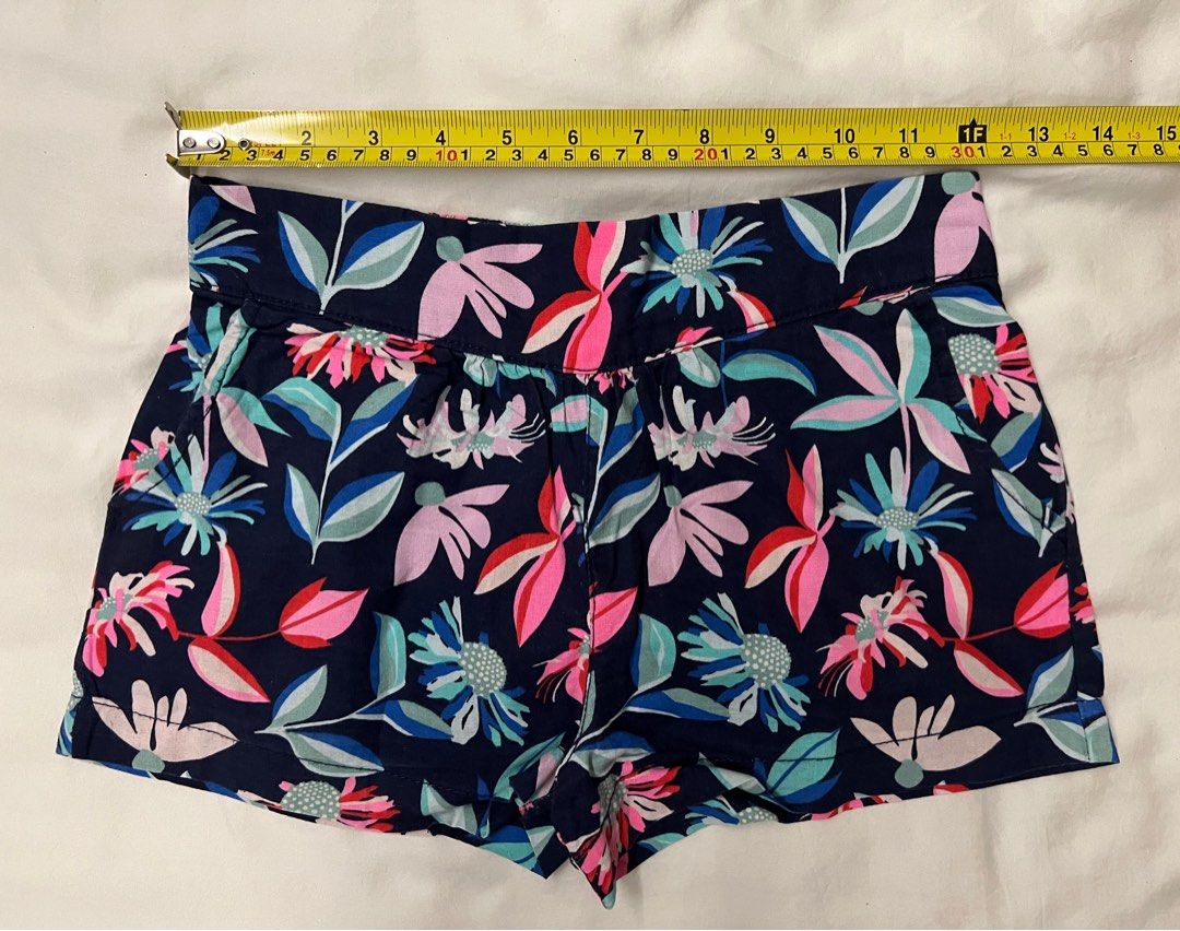 Girls shorts size 8 store