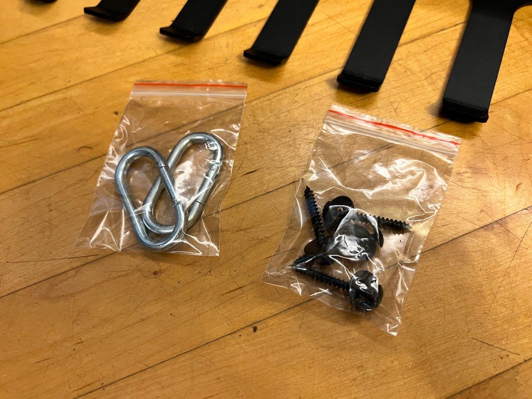 Double Circle Gym Organizer Rack with 12 Hooks, Multi Purpose Gym