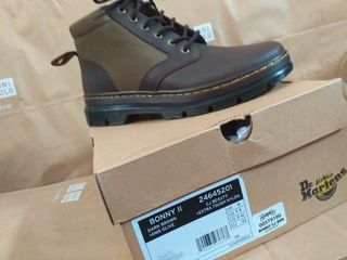 Dr. Martens [Authentic] Bonny II Boots, Dark Brown, Size UK 8