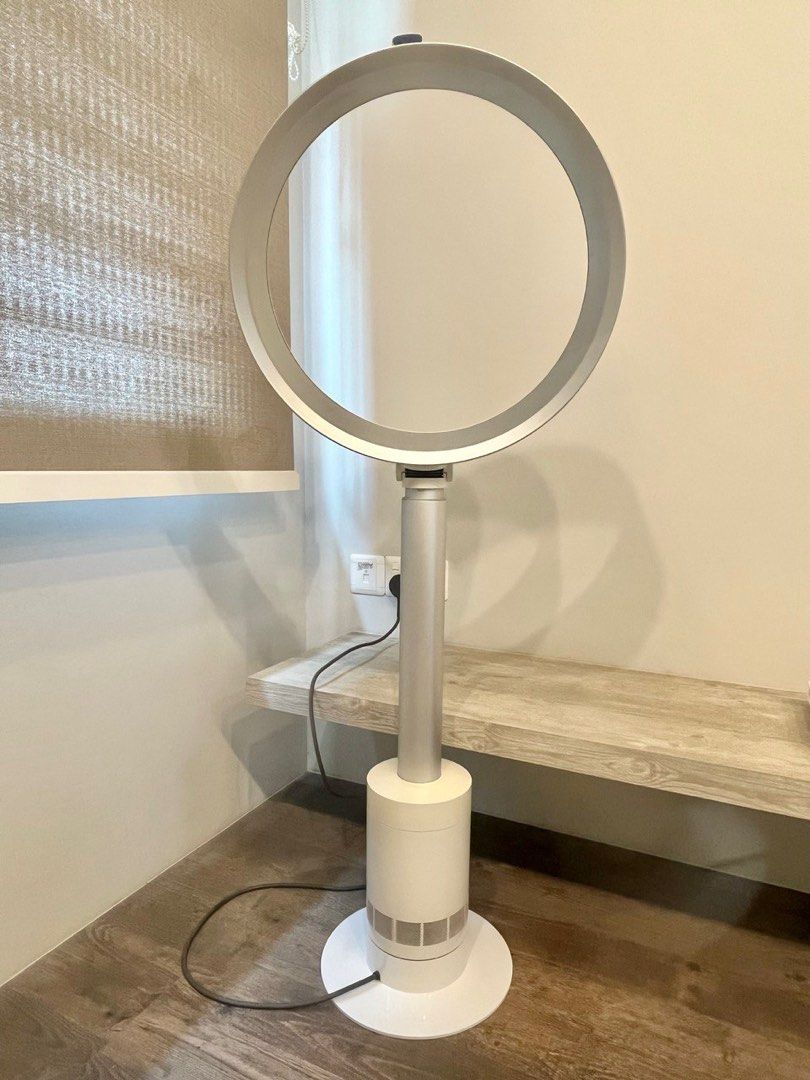Dyson standing fan, Furniture & Home Living, Lighting & Fans, Fans on