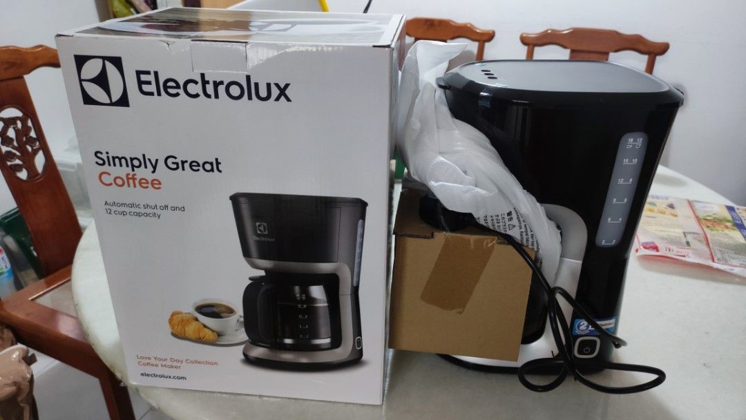 Electrolux coffee maker, TV & Home Appliances, Kitchen Appliances