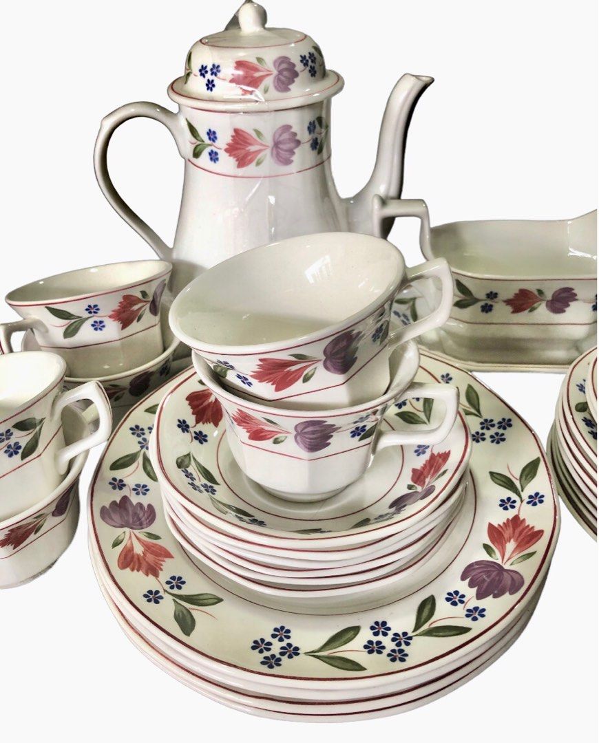 England Dinnerware Set, Furniture & Home Living, Kitchenware