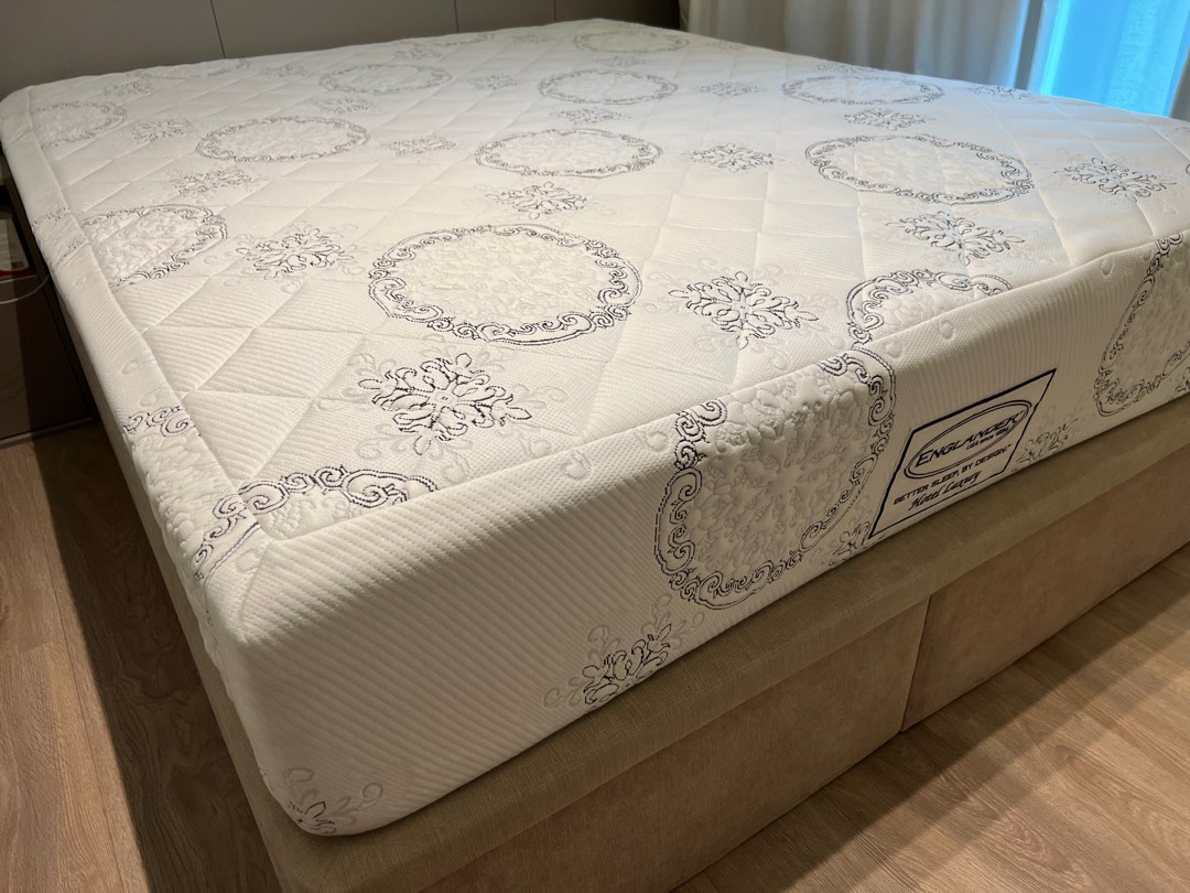 Englander Hotel Luxury Mattress and Storage Bed, Furniture & Home