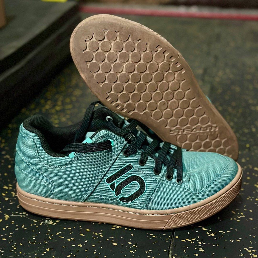 Five Ten Freerider Mountain Bike Shoes Women s US 9.5 Color Acid Mint Hazy Emerald Core Black