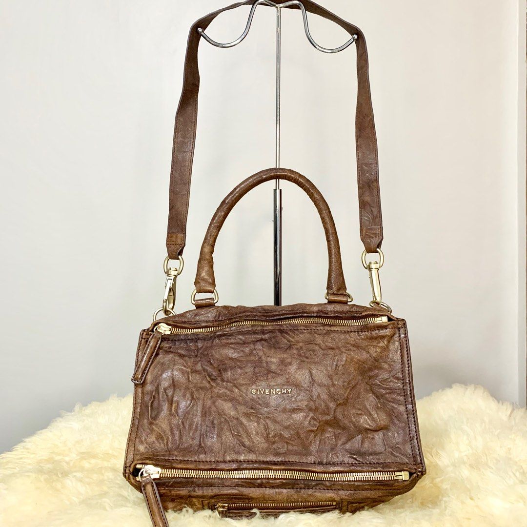 Pandora discount sling bag