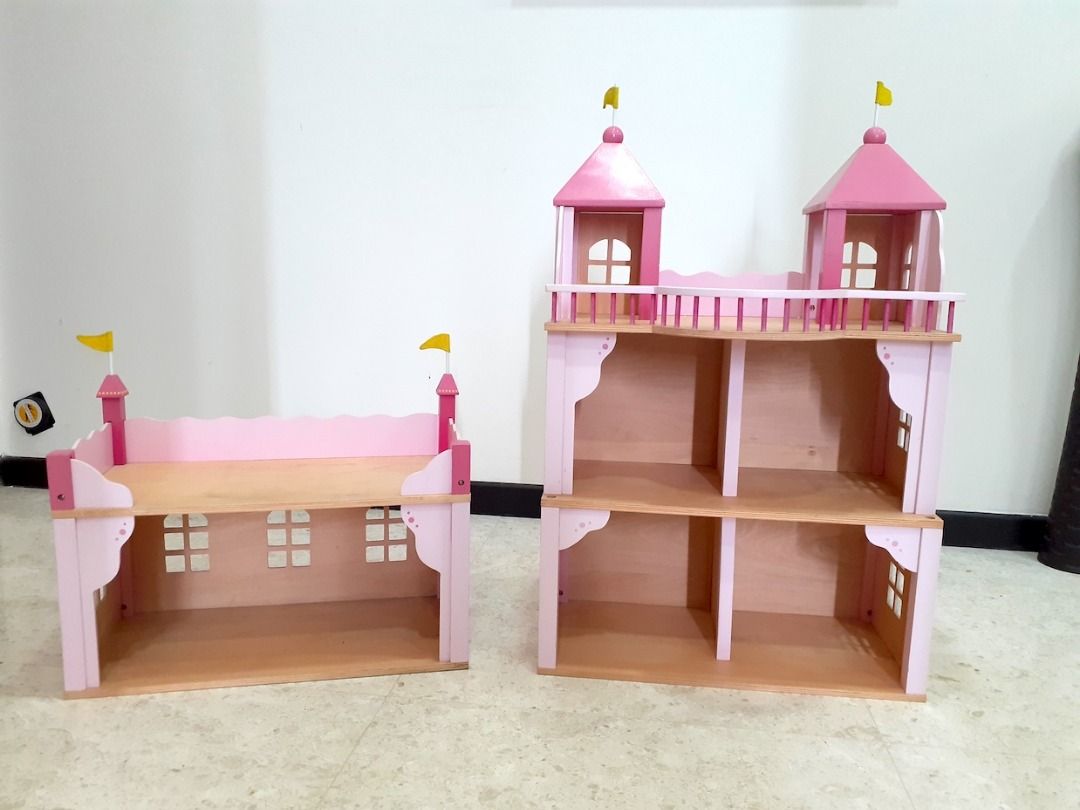 Goki dolls house 2025