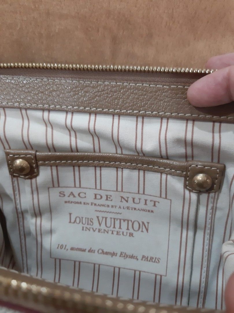 A Louis Vuitton Toile Trianon Canvas Leather Inventeur Sac de Nuit