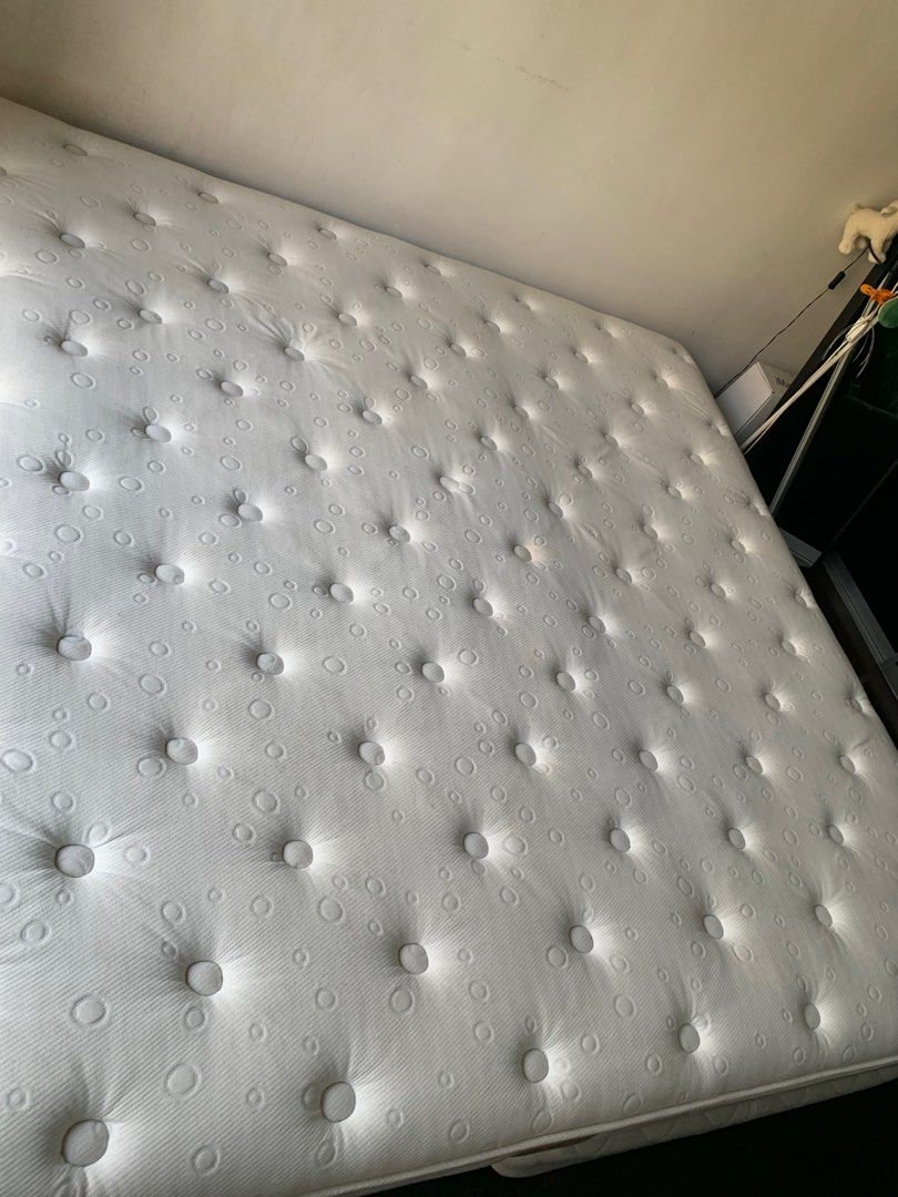 Heavenly Bed King Koil, Furniture & Home Living, Furniture, Bed Frames