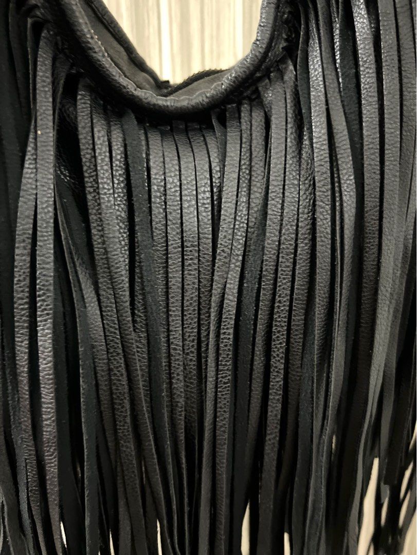 Black fringe deals purse h&m