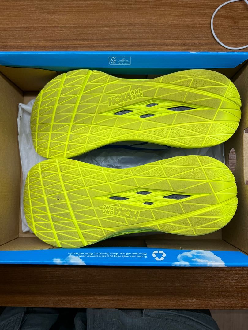 hoka m carbon x 2