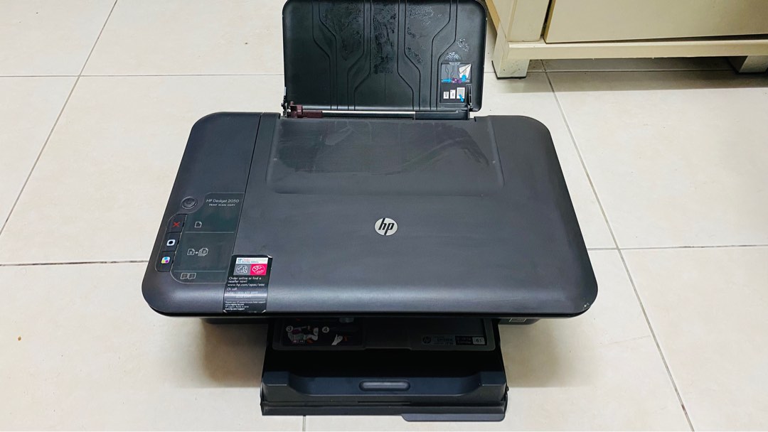 flydende Soaked indre HP Deskjet 2050, Computers & Tech, Printers, Scanners & Copiers on Carousell