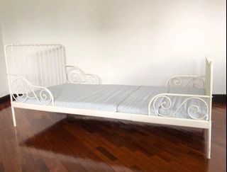 (Category: ) located in . Submitted by izzahzdin (Listing ID 1240221670, Image 1). Description: .