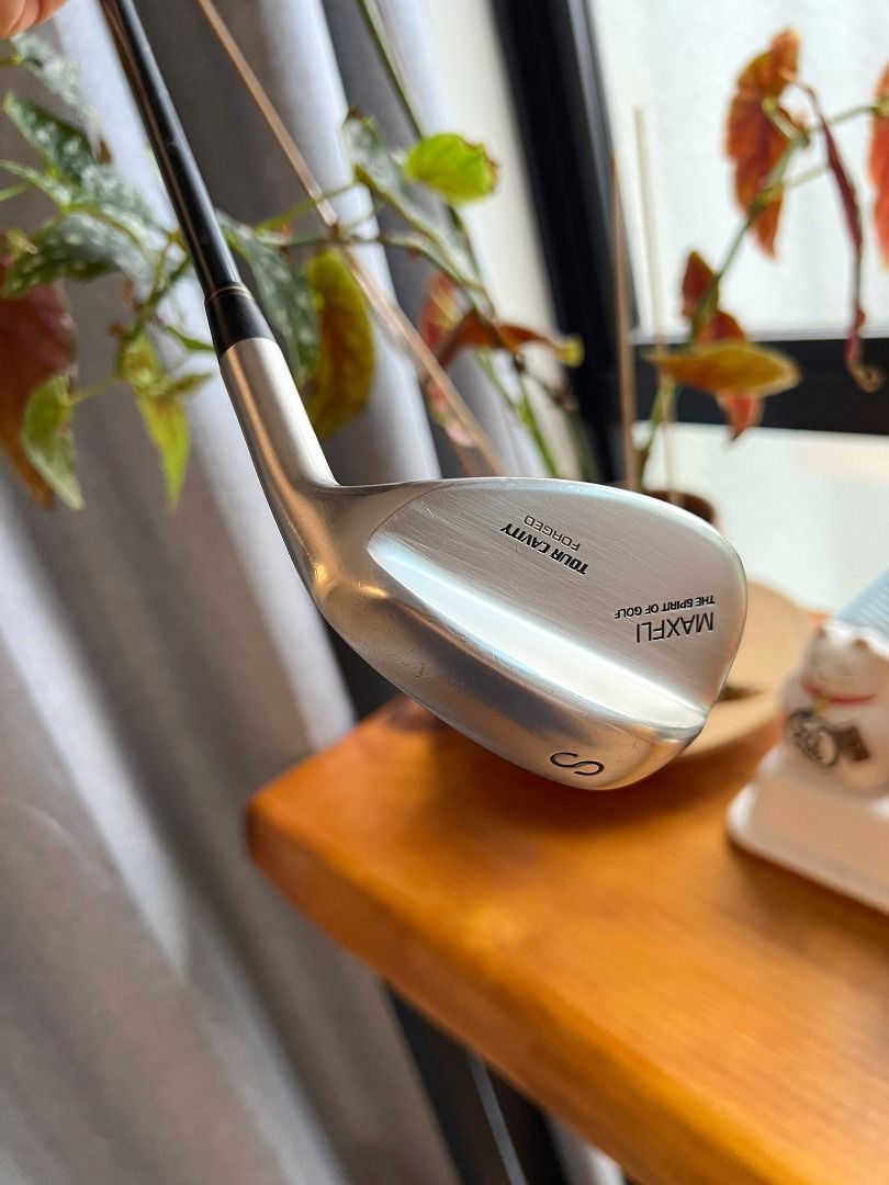 Japan Maxfli Sand Wedge (S), Sports Equipment, Sports & Games, Golf on