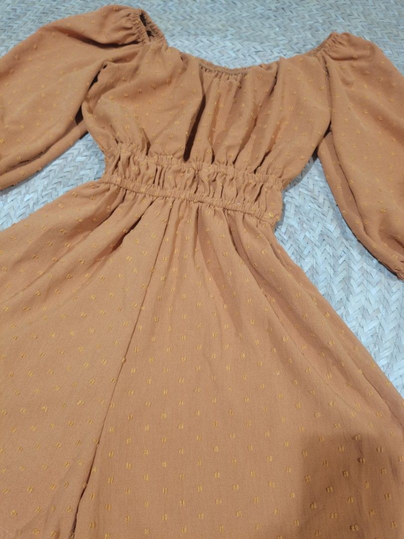 Jumpshort Romper (Category: Others Tops) located in Cavite. Submitted by takeyourpick2020 (Listing ID 1240204546, Image 2). Description: Fits S-L 380.