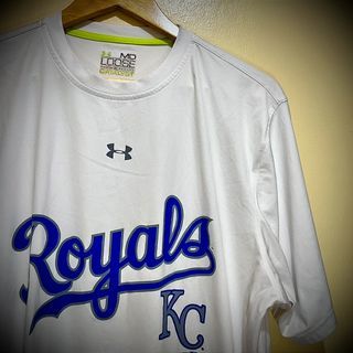 Vintage Tee Kansas City Royals, Men's Fashion, Tops & Sets, Tshirts & Polo  Shirts on Carousell