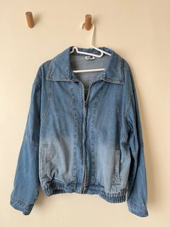 (Category: ) located in . Submitted by janechiew98 (Listing ID 1240100961, Image 1). Description: .