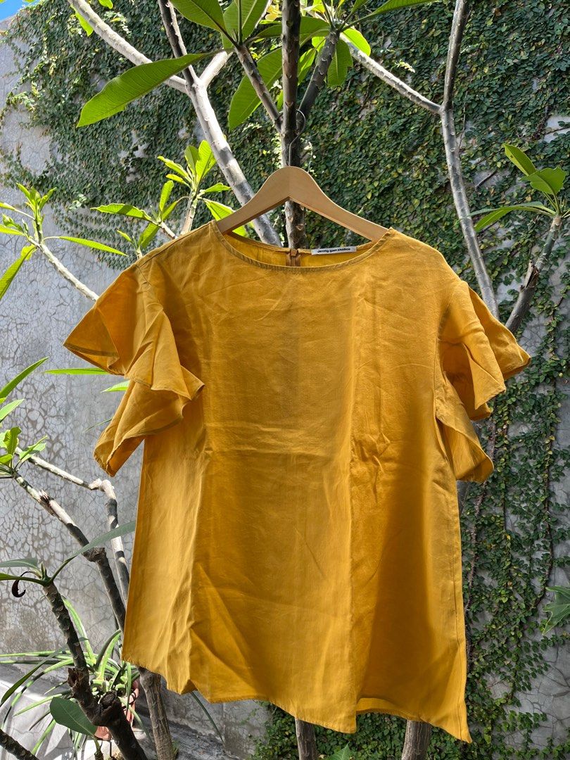 Korean Top On Carousell korean-top-on-carousell