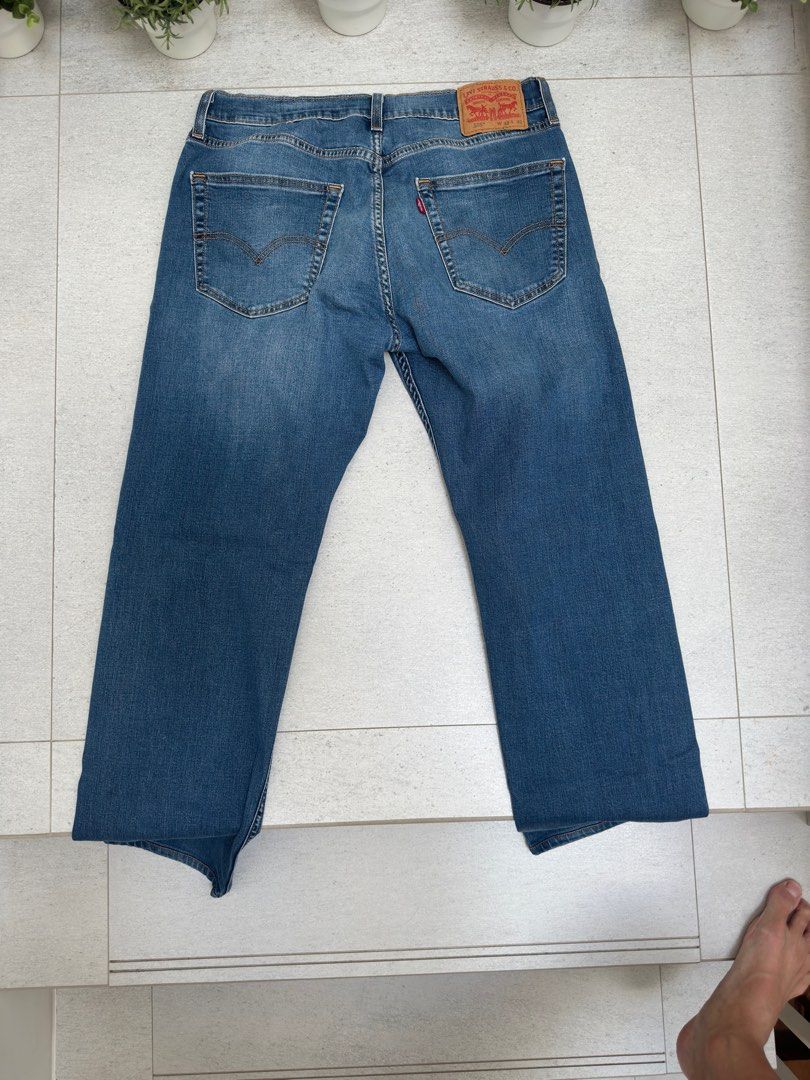 Levis best sale performance stretch