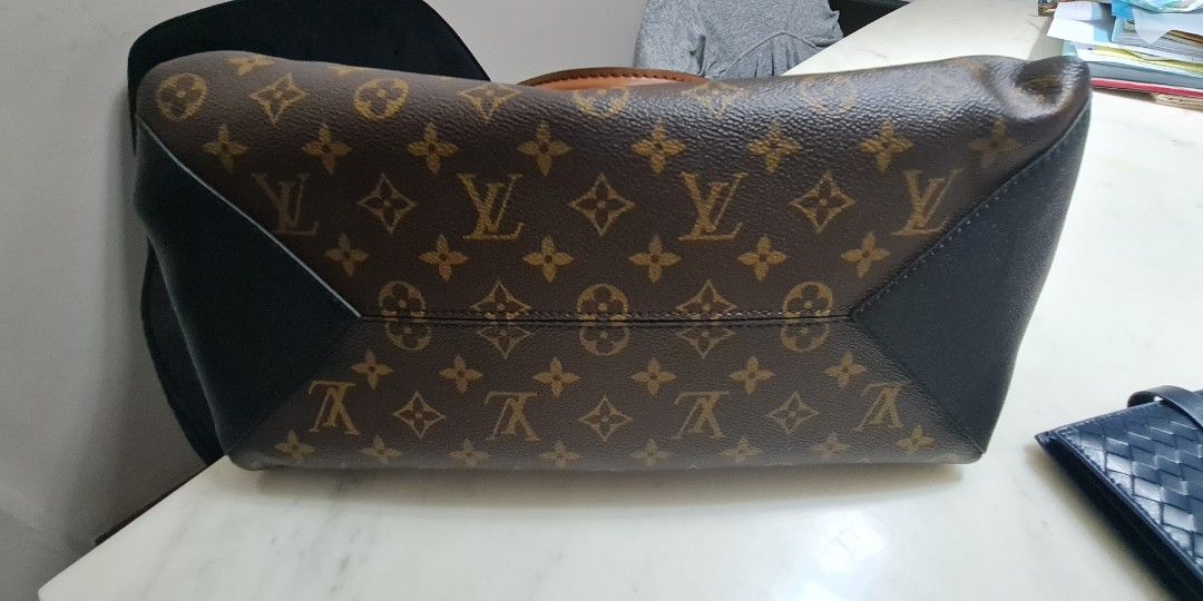 louis vuitton monogram nice mini toiletry pouch (m44495), with dust cover