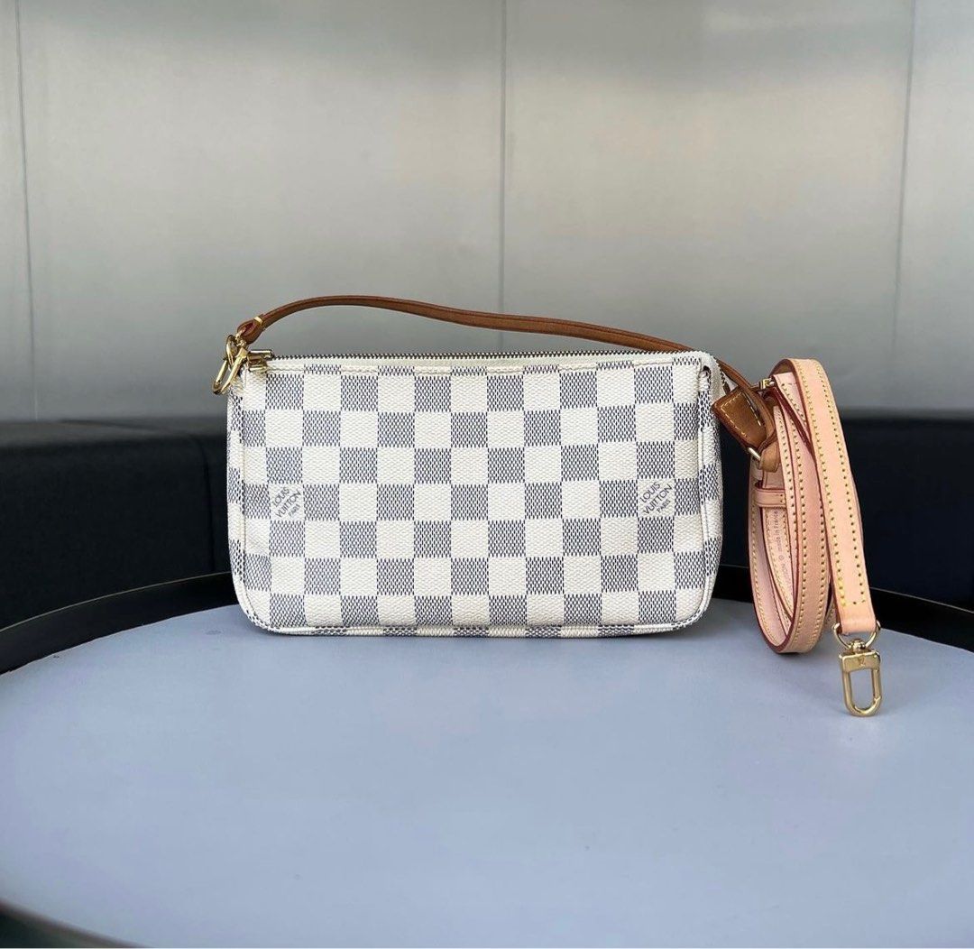 LV Pink Mini Pochette 2-way Sling Bag, Women's Fashion, Bags & Wallets,  Cross-body Bags on Carousell