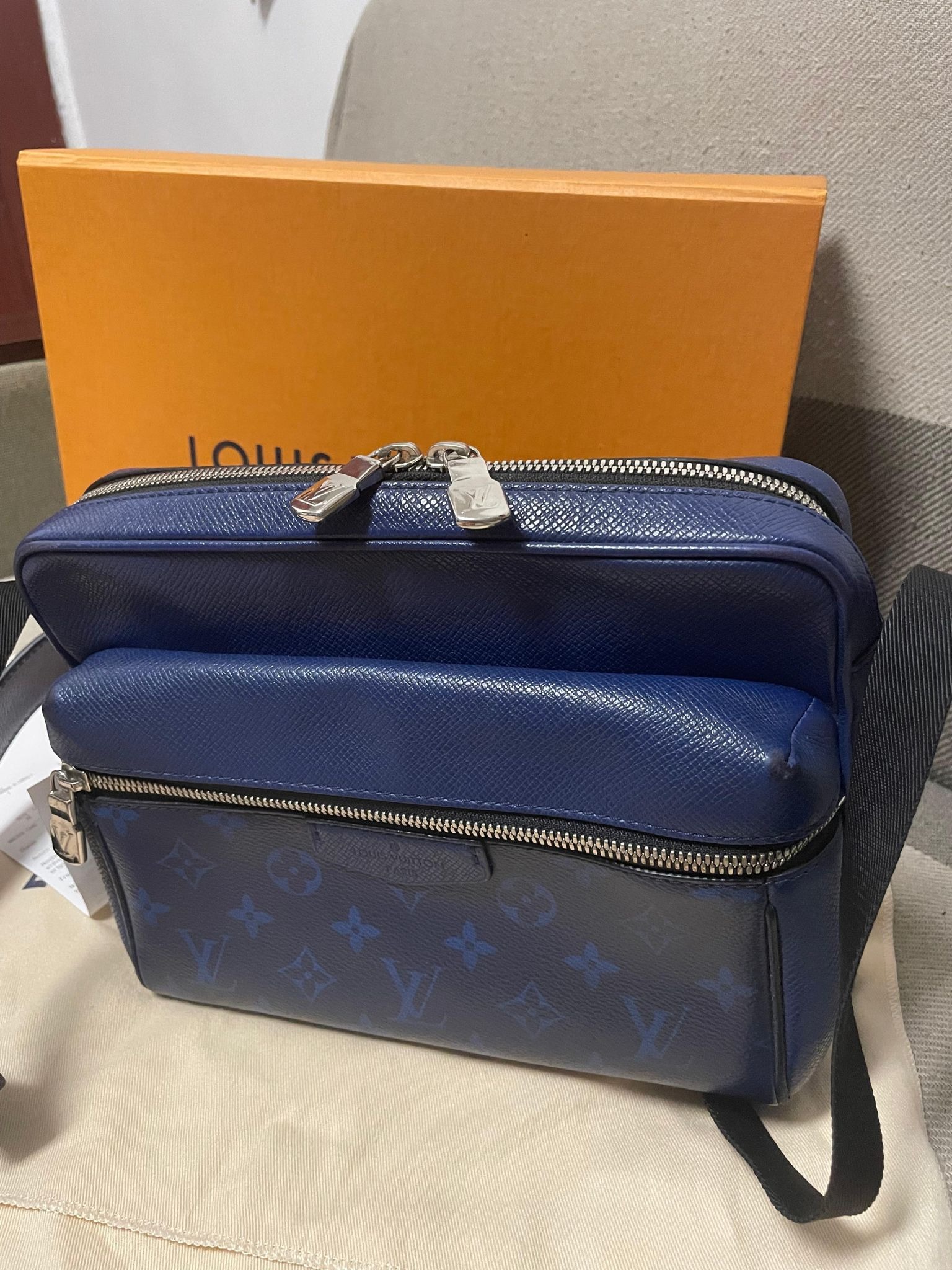 Louis Vuitton Outdoor messenger bag (1:1 Rep, TOP QUALITY, REAL MATERIAL)  Pls contact whatsapp +8618559333945 if any question or order : r/Suplookbag