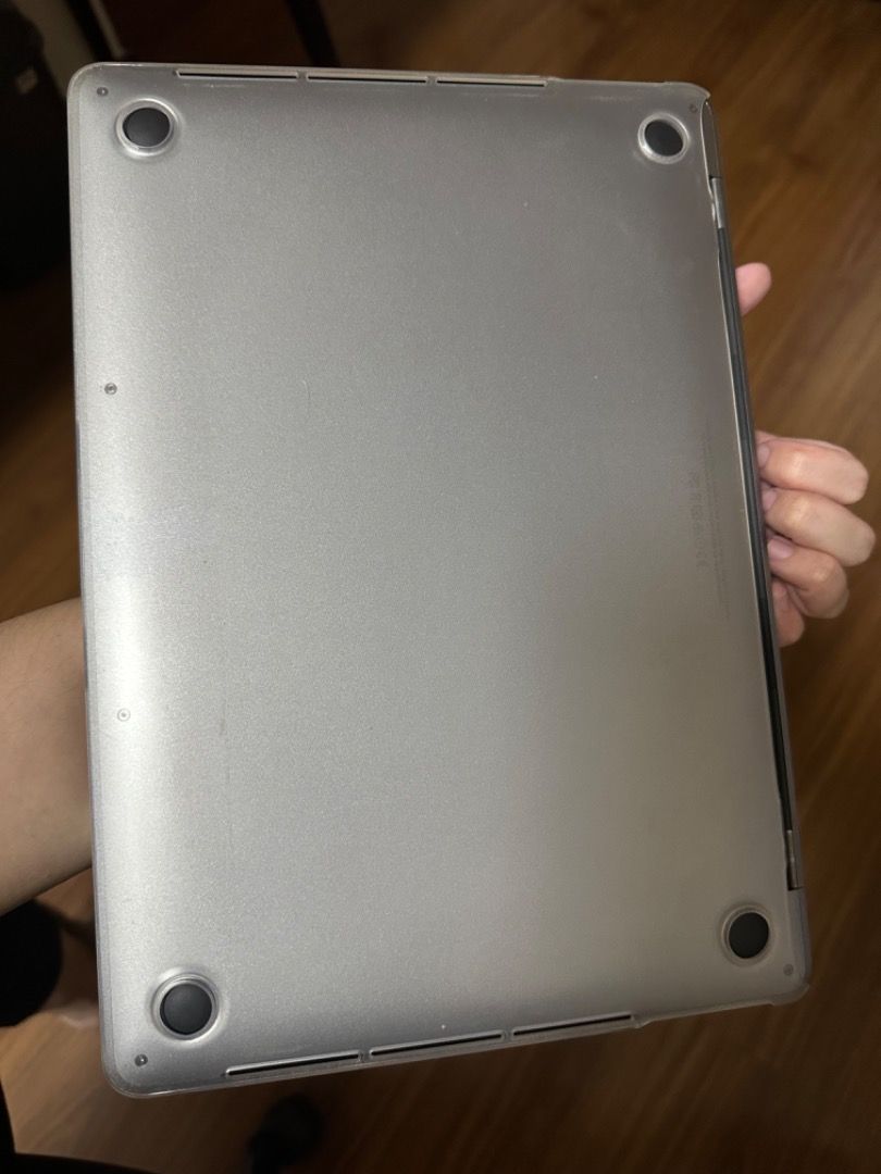 MacBook Pro 13" 2016 Touch Bar (Category: Laptops & Notebooks) located in Quezon City. Submitted by cetus21 (Listing ID 1240188592, Image 2). Description: Issues: -Flexgate issue - can still use monitor, cannot extend opening more than 90 degrees (can be repaired) -not working Touch ID -2 out of 4 thunderbolt ports not working -mic not working -original battery replaced, current battery life less than 30 mins ✅Complete box and charger ✅With Free 