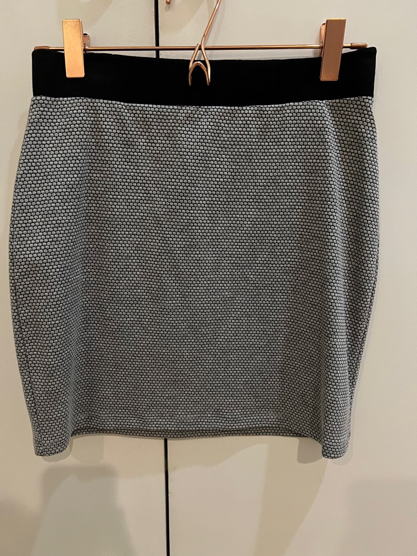 Melting Stockholm Jacquard Mini Skirt, Women's Fashion, Bottoms, Skirts ...