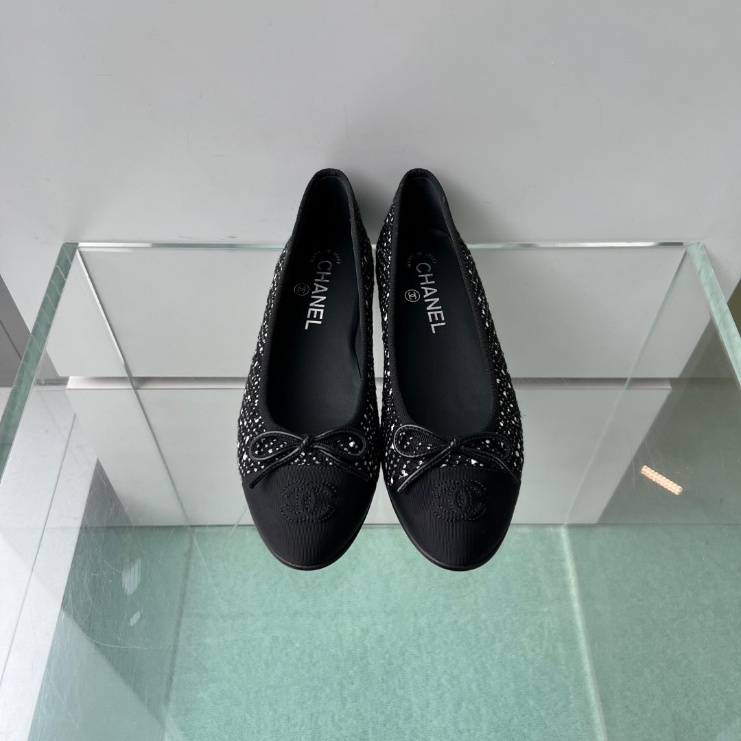 Chanel Tweed Classic Ballet Flat Shoes Sz 39.5
