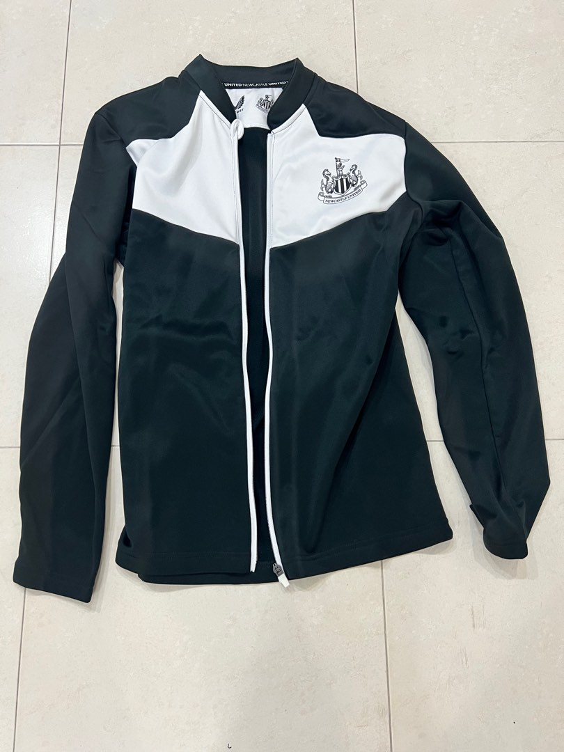 Newcastle United Fleece Jacket M Size Men s Fashion Coats