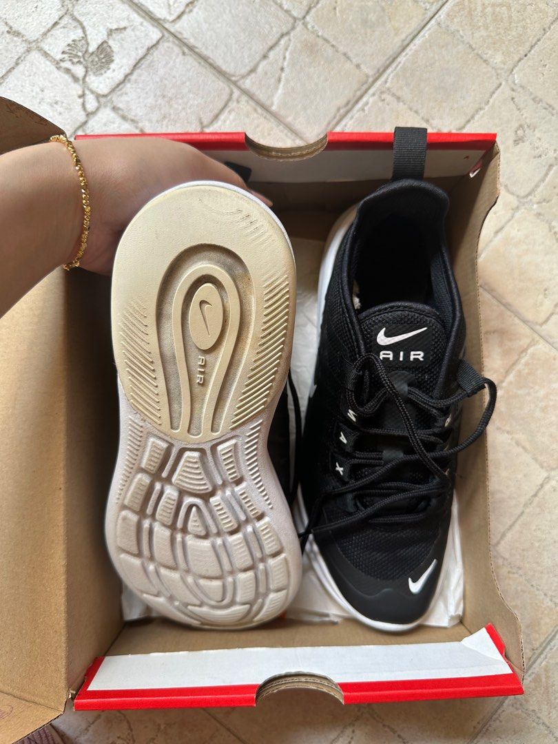 Air axis clearance nike