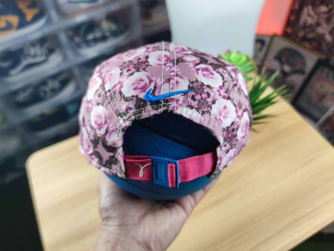 Floral nike sale golf hat