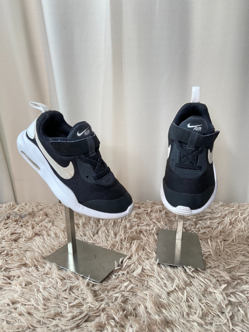 Nike air sales max oketo kids