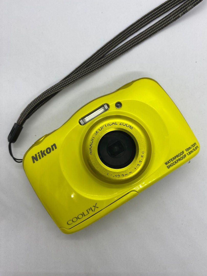 coolpix nikon w100