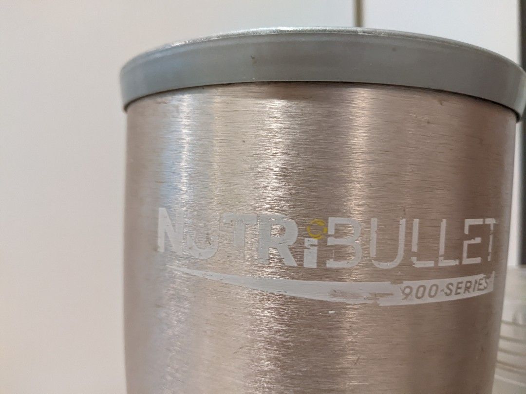 Nutribullet 900w grinder, TV & Home Appliances, Kitchen Appliances