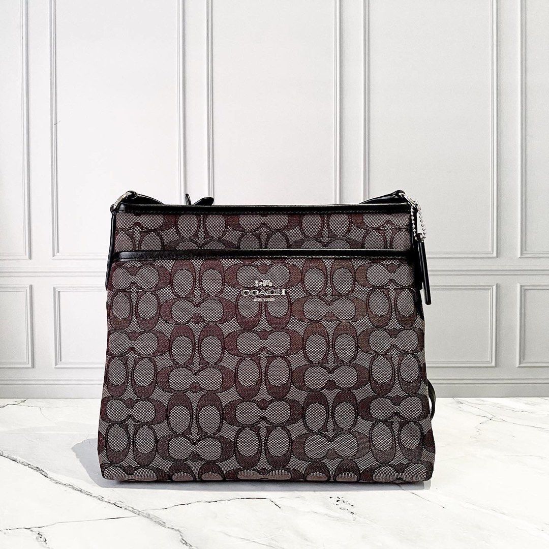 Coach file crossbody in signature jacquard discount