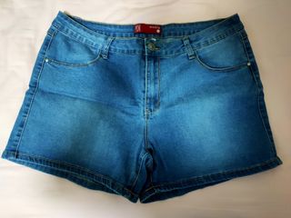 (Category: ) located in . Submitted by happy.sell.happy.buy (Listing ID 1240199641, Image 1). Description: .