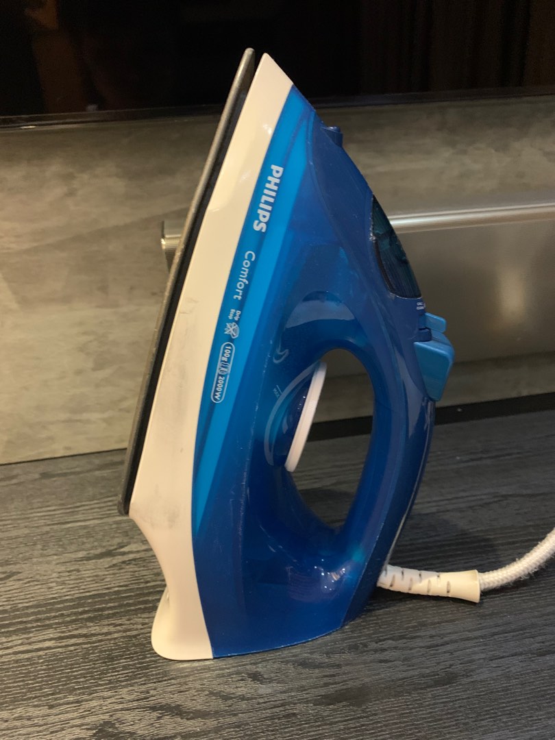 Philips iron, TV & Home Appliances, Irons & Steamers on Carousell