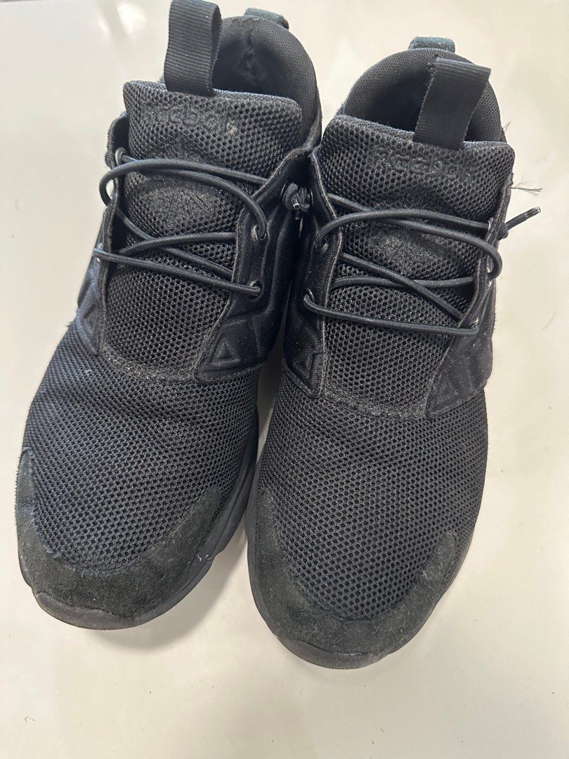 Reebok furylite online triple black